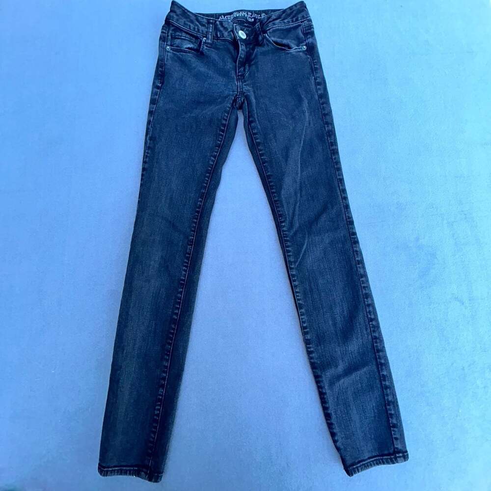 American Eagle Outfitters Skinny Super Stretch Jeans Size 2